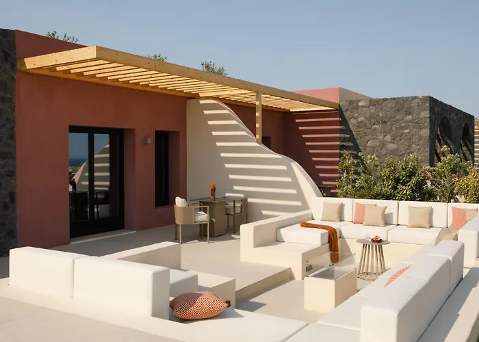 Elysian Retreat Hotel *