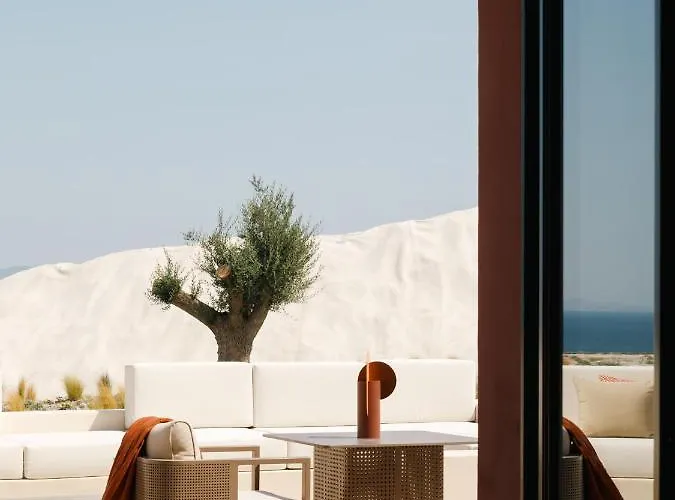 Elysian Retreat Hotel