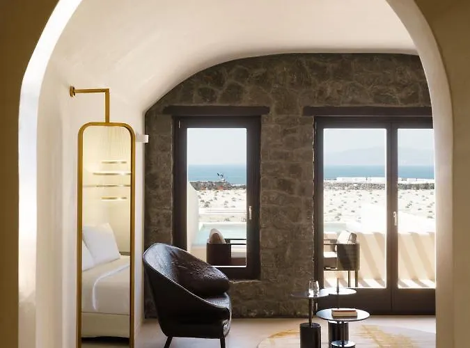 Elysian Retreat * Oia (Santorini)