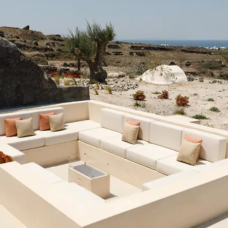 Elysian Retreat Hotel Oia (Santorini)